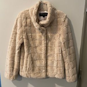Kristin Blake faux fur coat sz XS